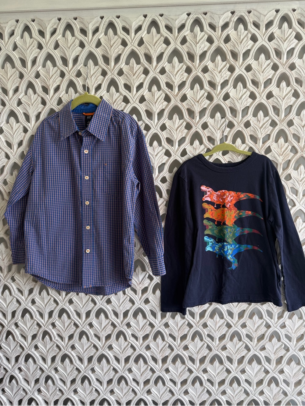 GAP Boys Navy Shirt Bundle, size S